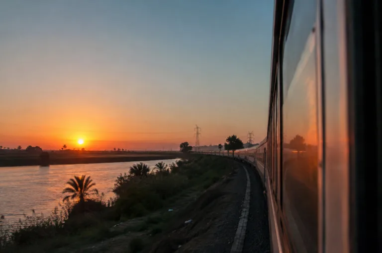 Trenes nocturnos en Egipto